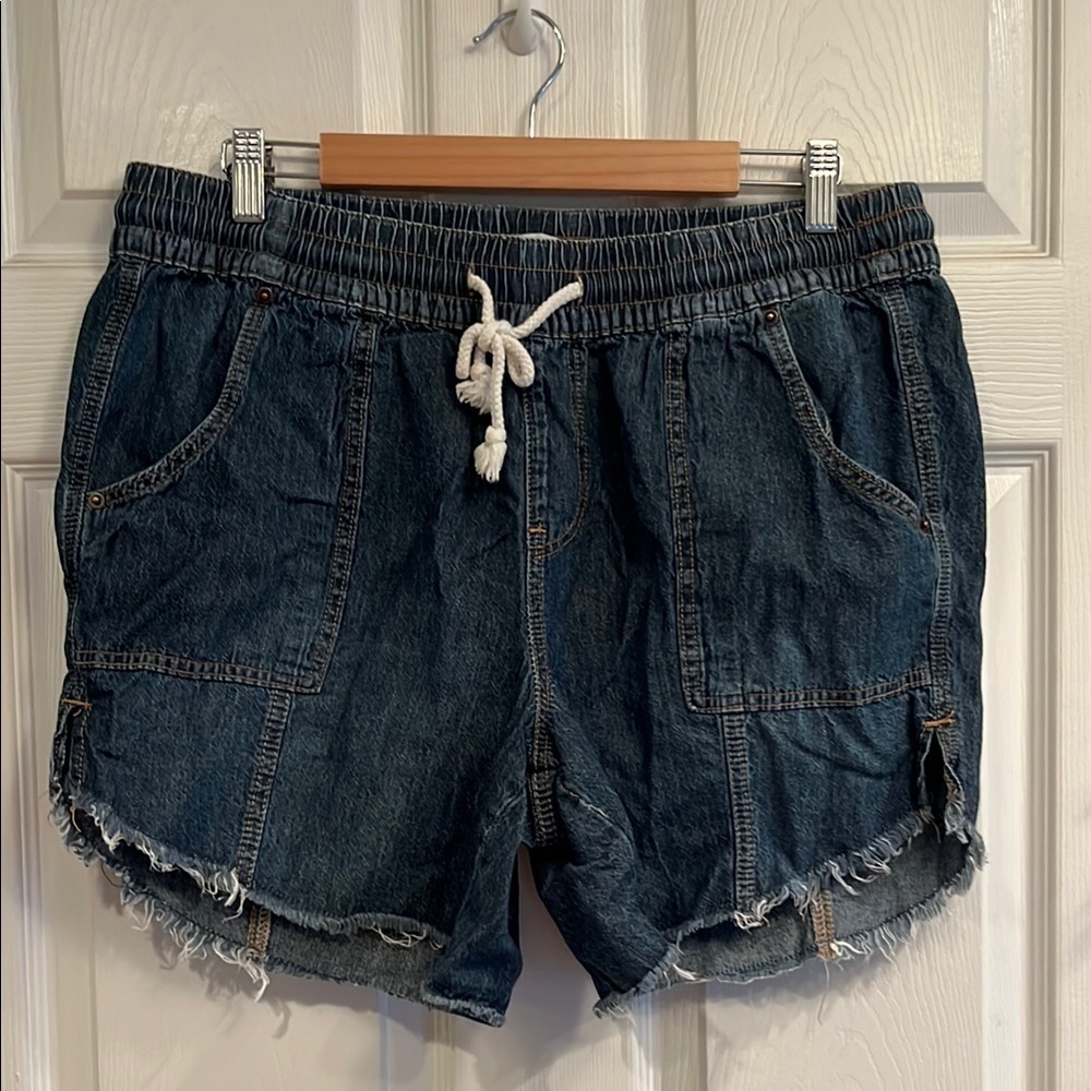 Maurices Blue Jean Shorts with Elastic Waistband and Frayed Hem